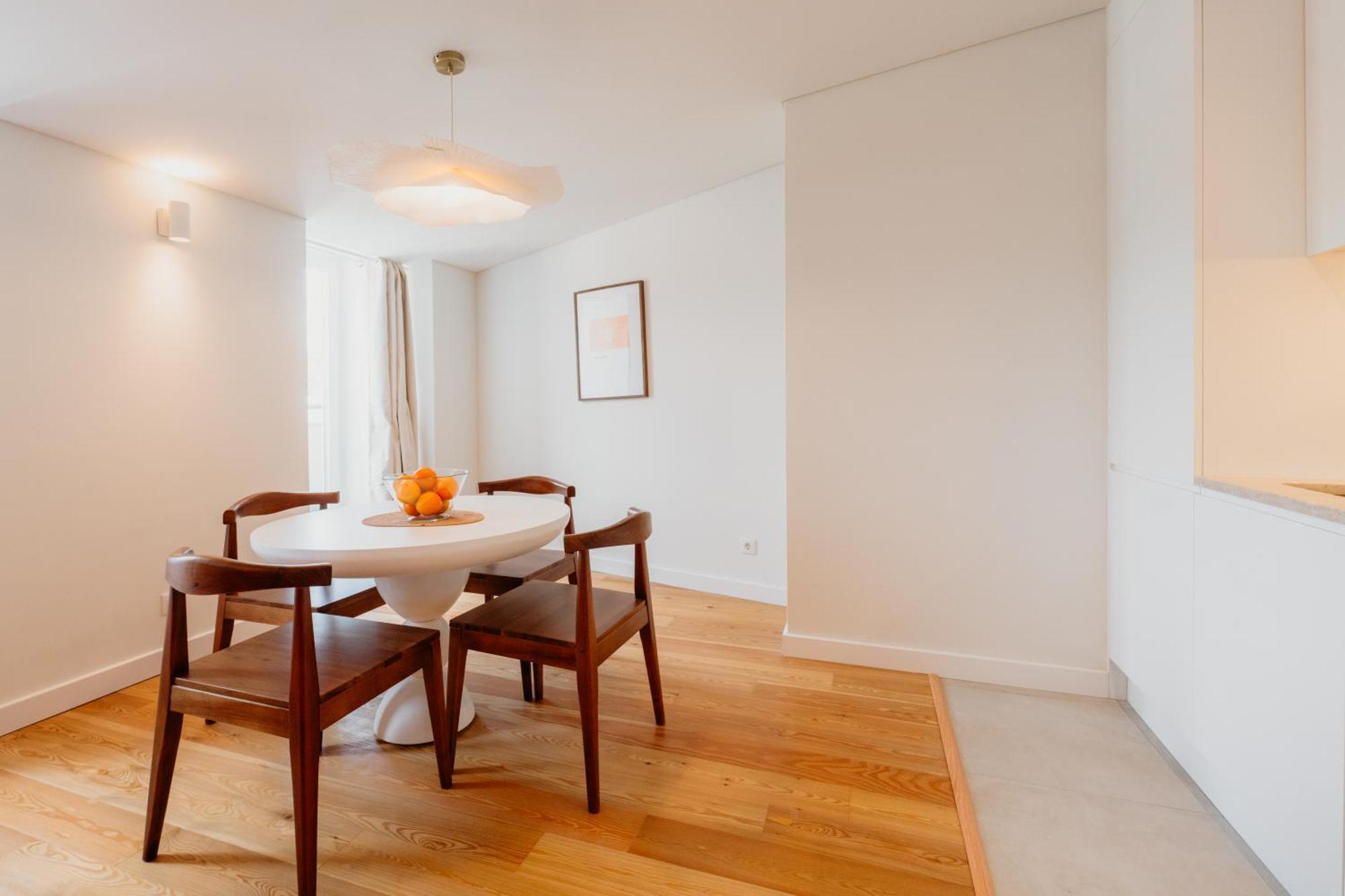 Orange House - Stunning One-bedroom 2e Lejlighed